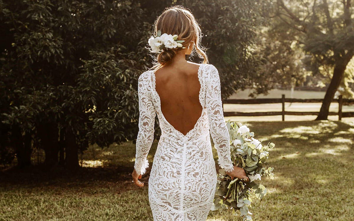25 Stunning Winter Wonderland Wedding Dresses - Weddingomania